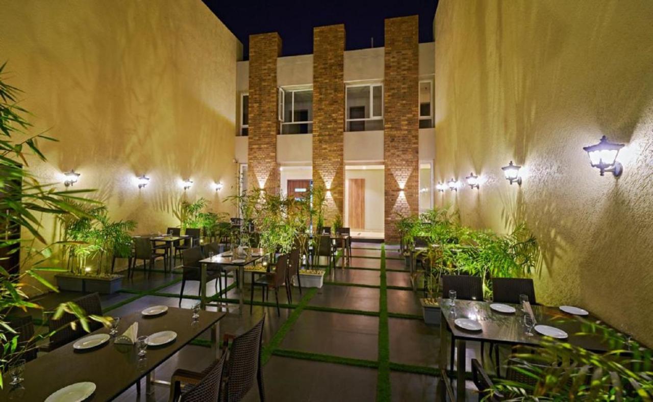 Hotel Shlok Kolhapur Exterior photo