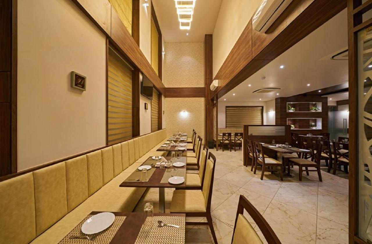 Hotel Shlok Kolhapur Exterior photo